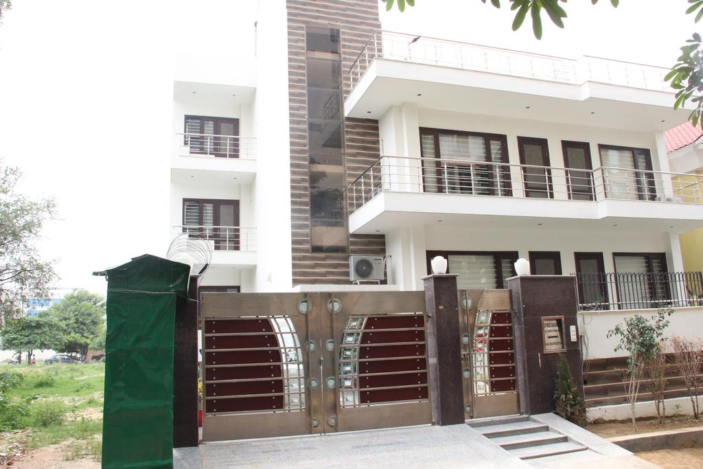 12 Bedrooms Kothi Rent Sushant Lok 1 Gurgaon